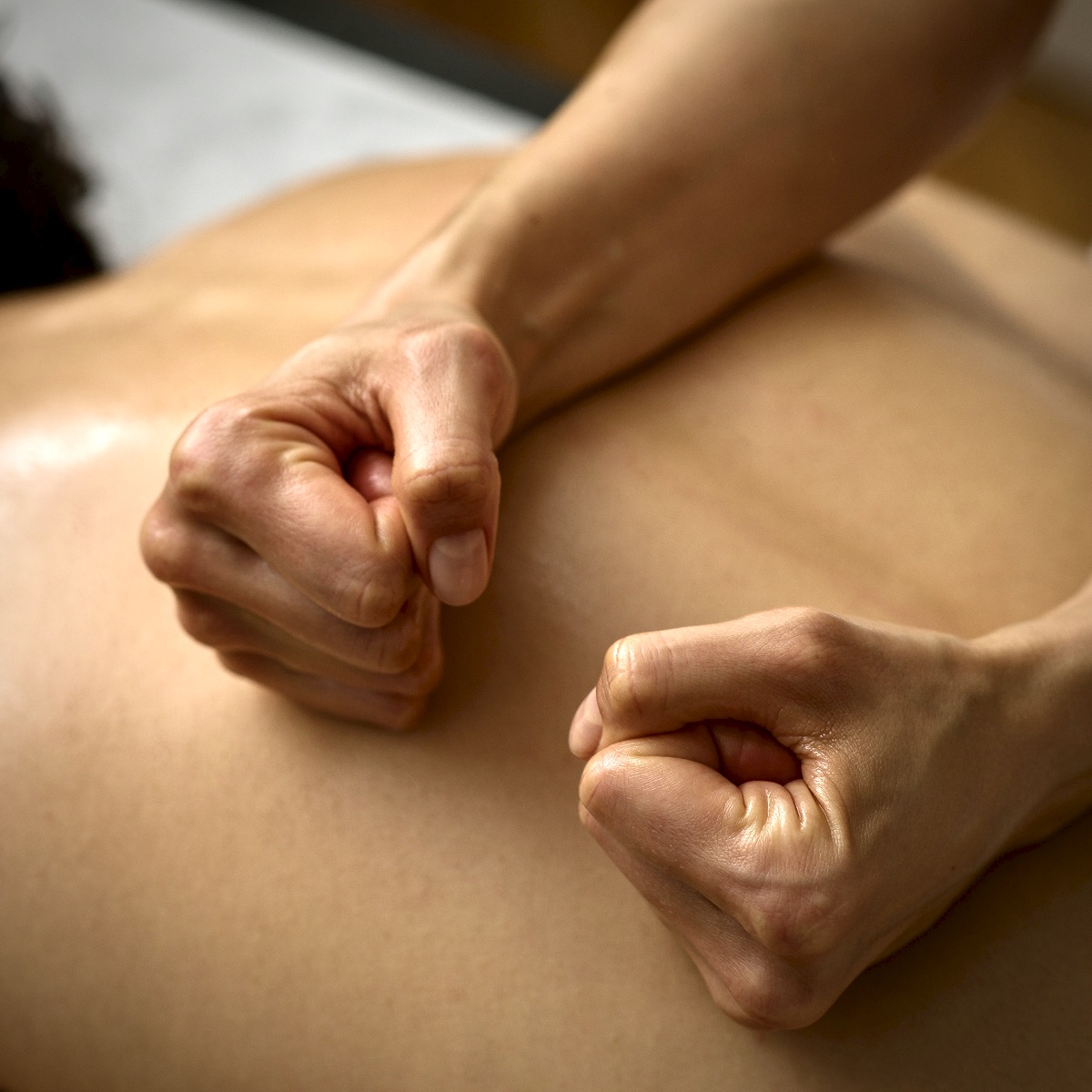 Elementy masażu sportowego